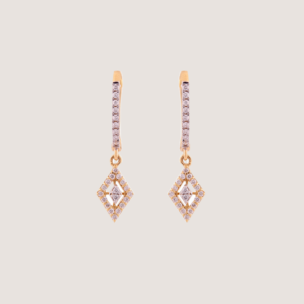 18K Gold and Diamonds Vintage Style Cluster Kite Earring