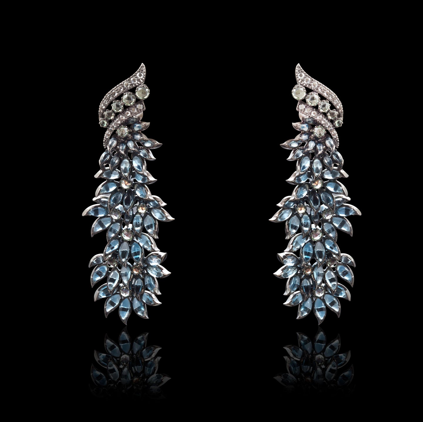 Touch-Me-Not Earrings in 18K White Gold